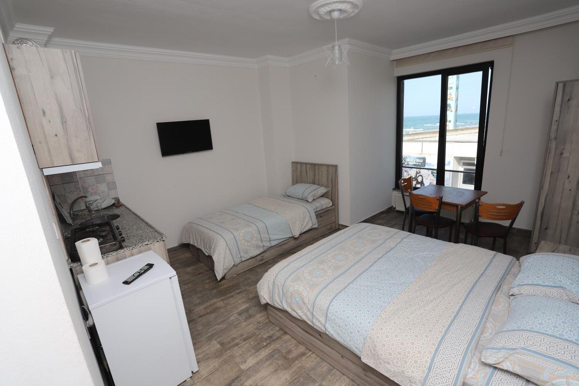 Rueya Pansiyon Apart Otel Yukarı Yukarı Kocaali Esterno foto