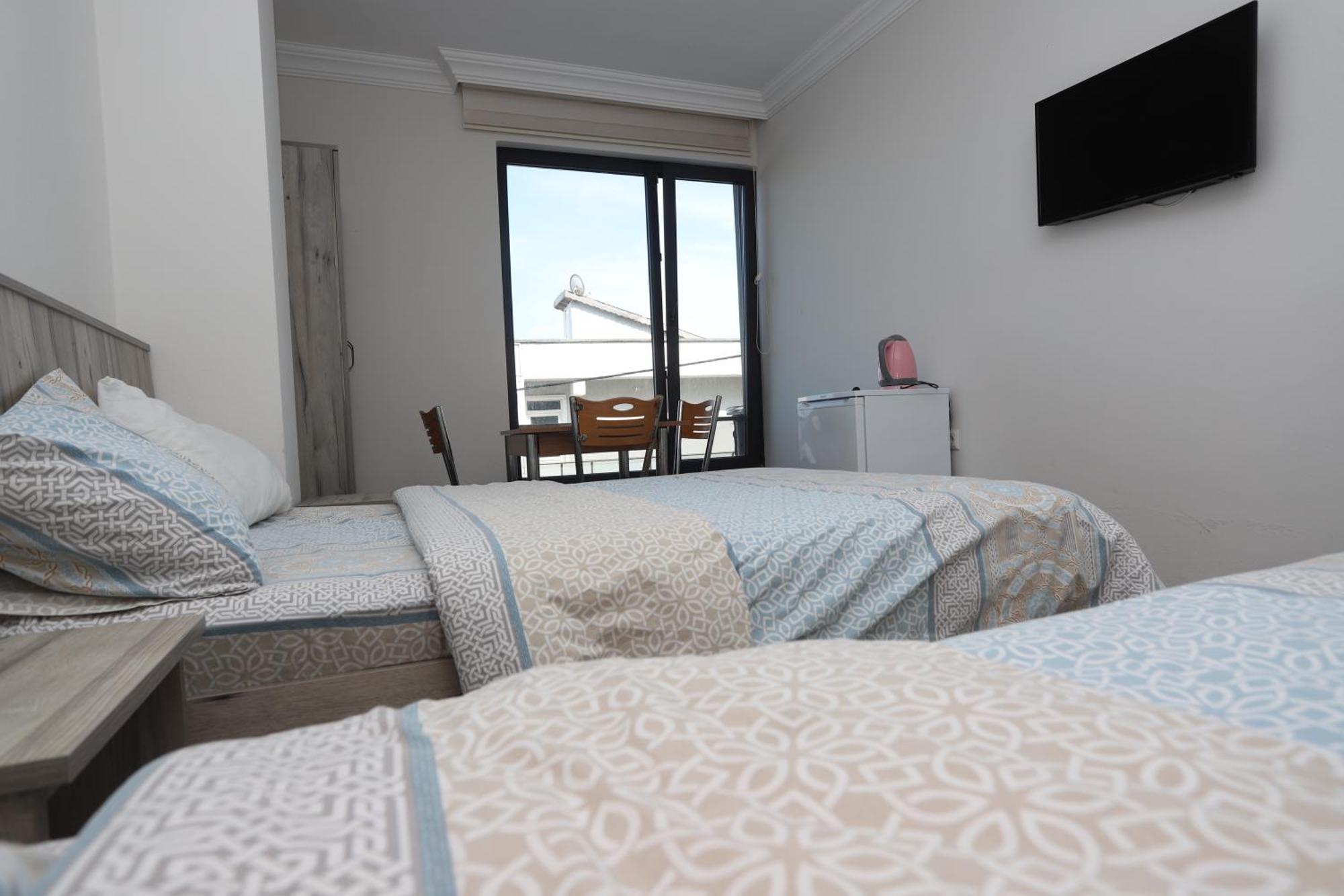 Rueya Pansiyon Apart Otel Yukarı Yukarı Kocaali Esterno foto