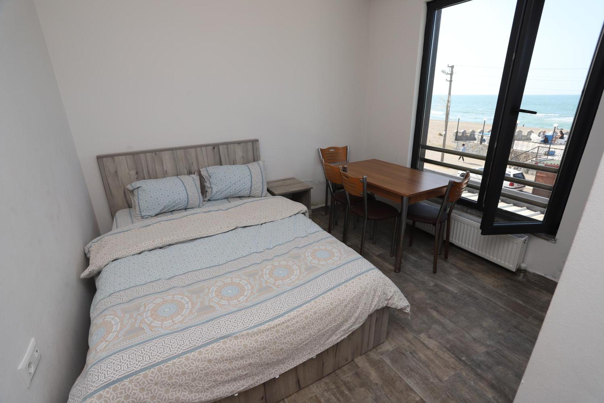 Rueya Pansiyon Apart Otel Yukarı Yukarı Kocaali Esterno foto