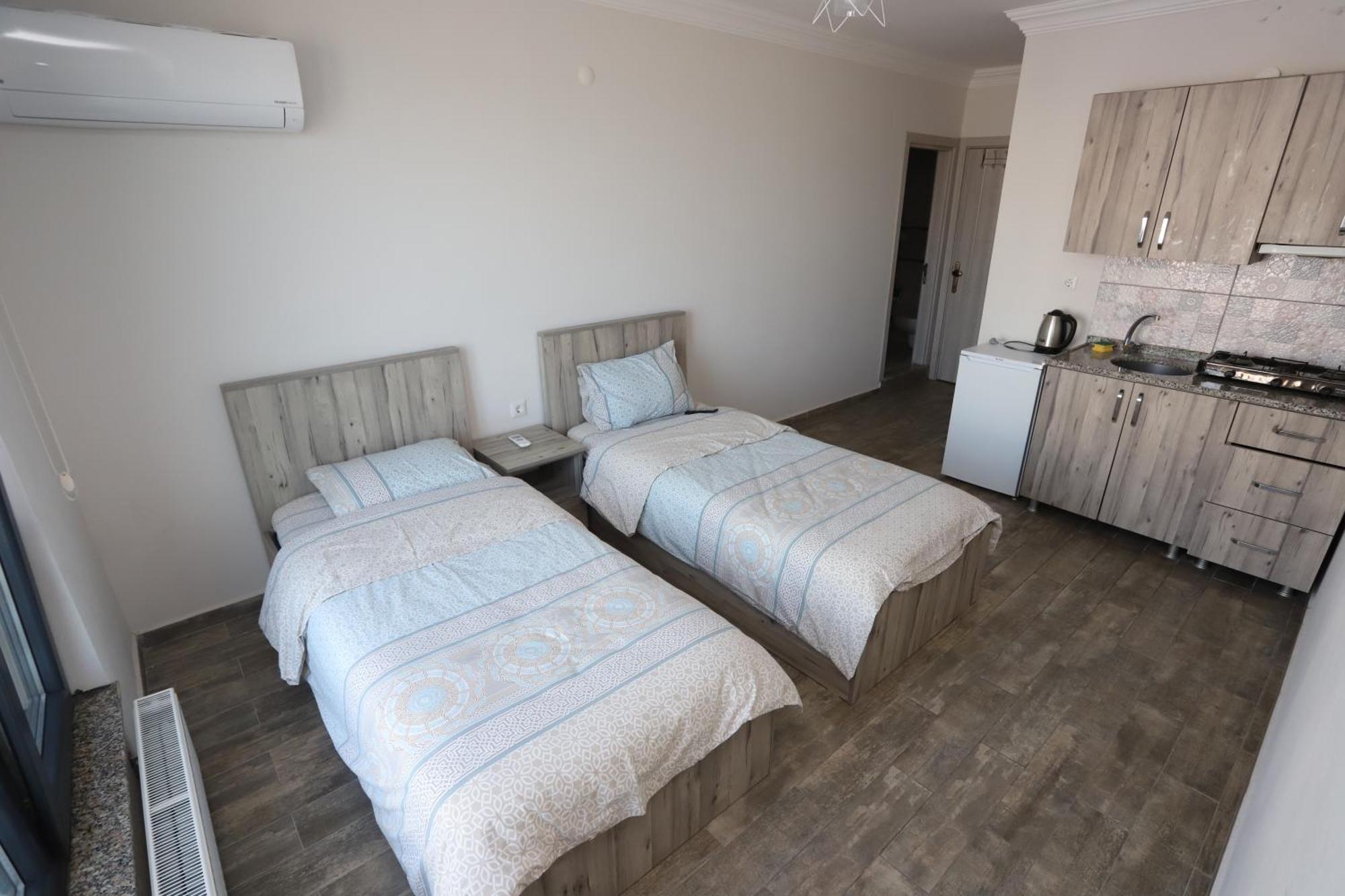 Rueya Pansiyon Apart Otel Yukarı Yukarı Kocaali Esterno foto